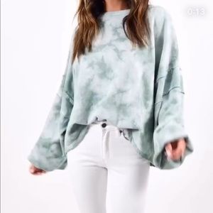 Blue White Tie Dye Sweater Talulah Small Sleeve